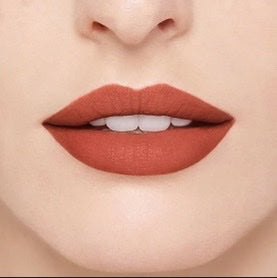 Nars POWERMATTE 玩魅啞緻唇膏