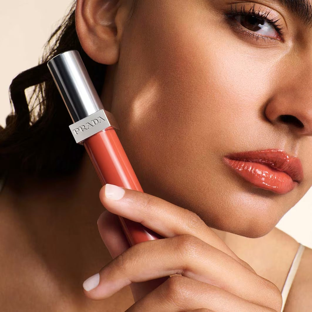 Prada Reflection Glossy Liquid Balm 唇釉 8ml(色號可選)