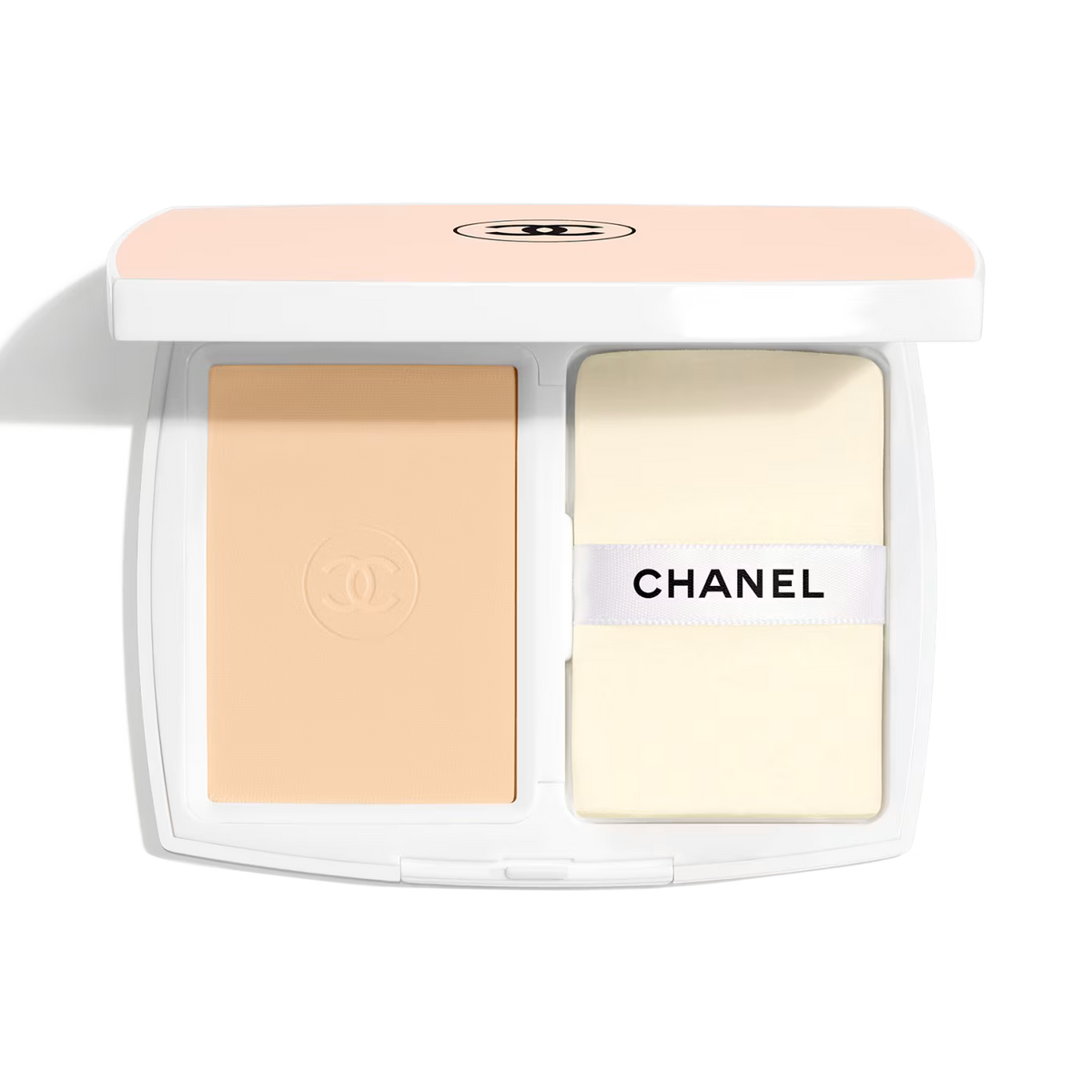 Chanel LE BLANC COMPACT BRIGHTENING COMPACT FOUNDATION 12g